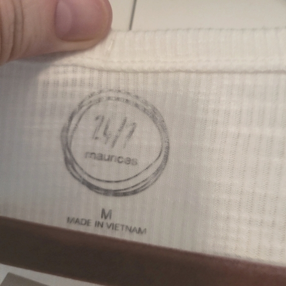 Maurices Ribbed Tee - Picture 3 of 5